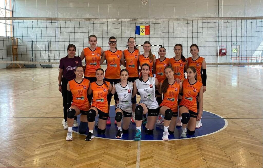 echipa de volei feminin U17 a LPS Satu Mare a participat la Turneul Final al Campionatului Național – Liga a II-a, desfășurat la Sibiu.