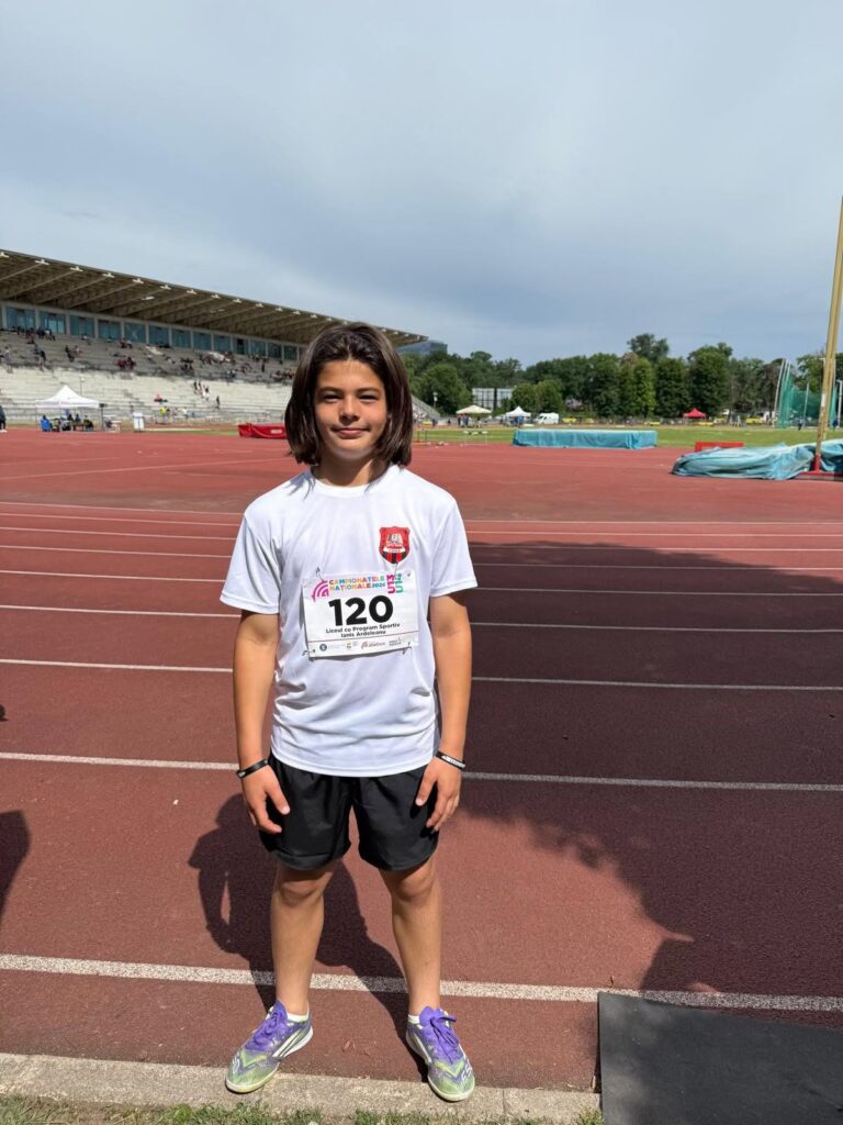 Locul IV pentru LPS Satu Mare la Campionatul Național de Triatloane U13